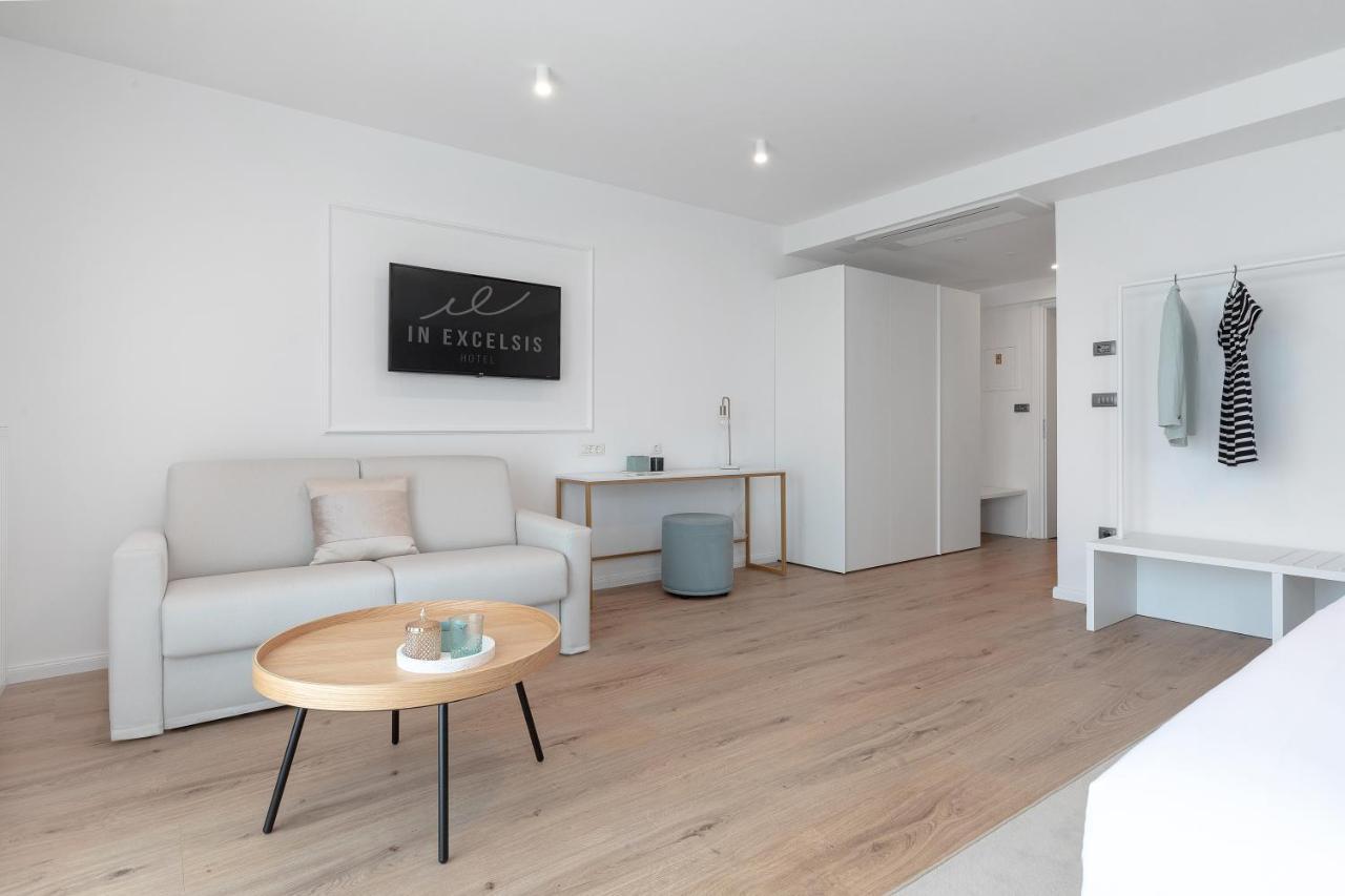 Hotel In Excelsis Novalja Εξωτερικό φωτογραφία