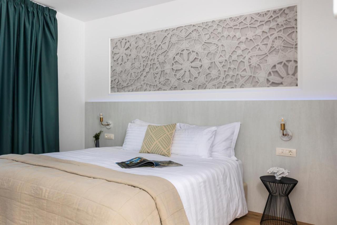 Hotel In Excelsis Novalja Εξωτερικό φωτογραφία