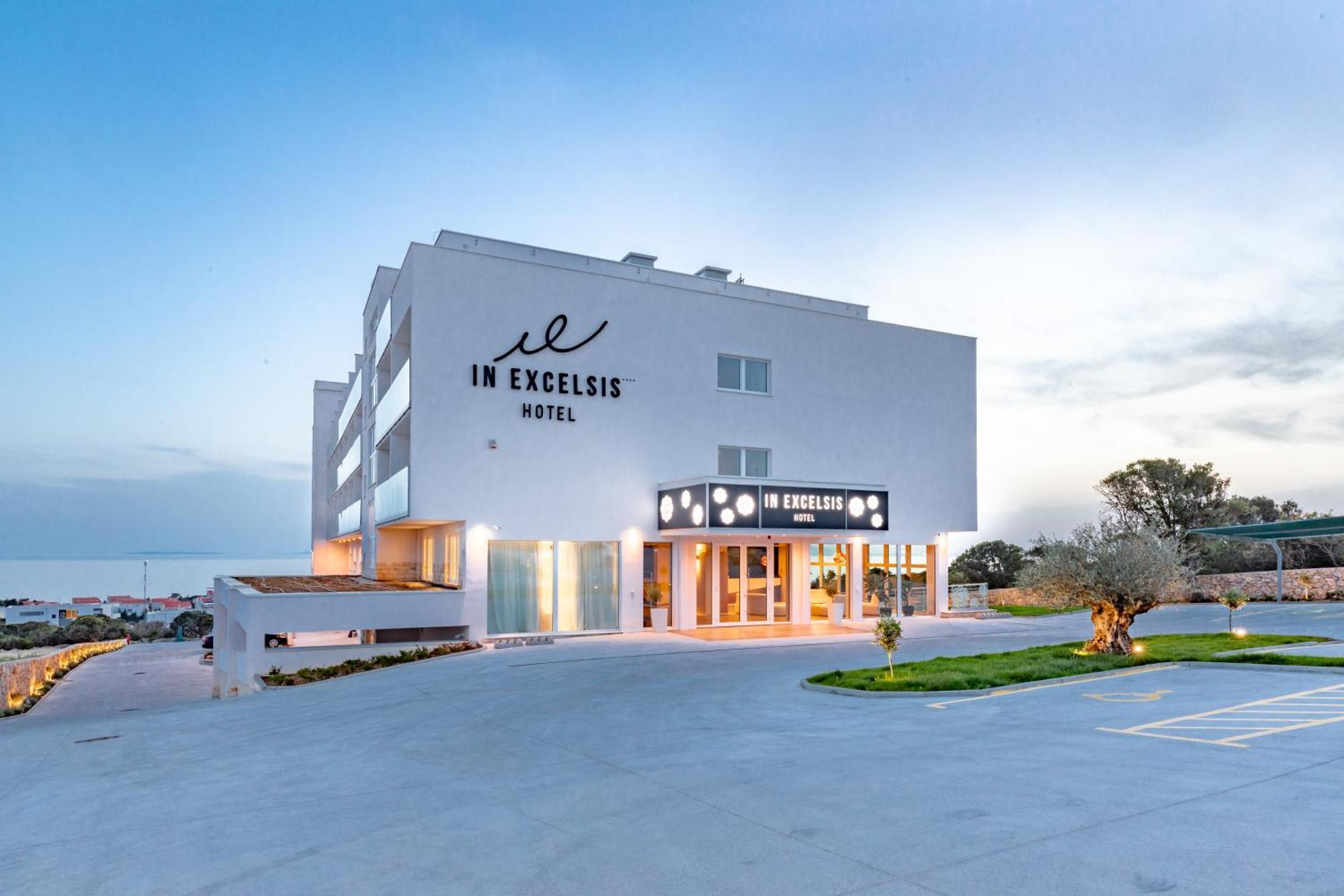 Hotel In Excelsis Novalja Εξωτερικό φωτογραφία