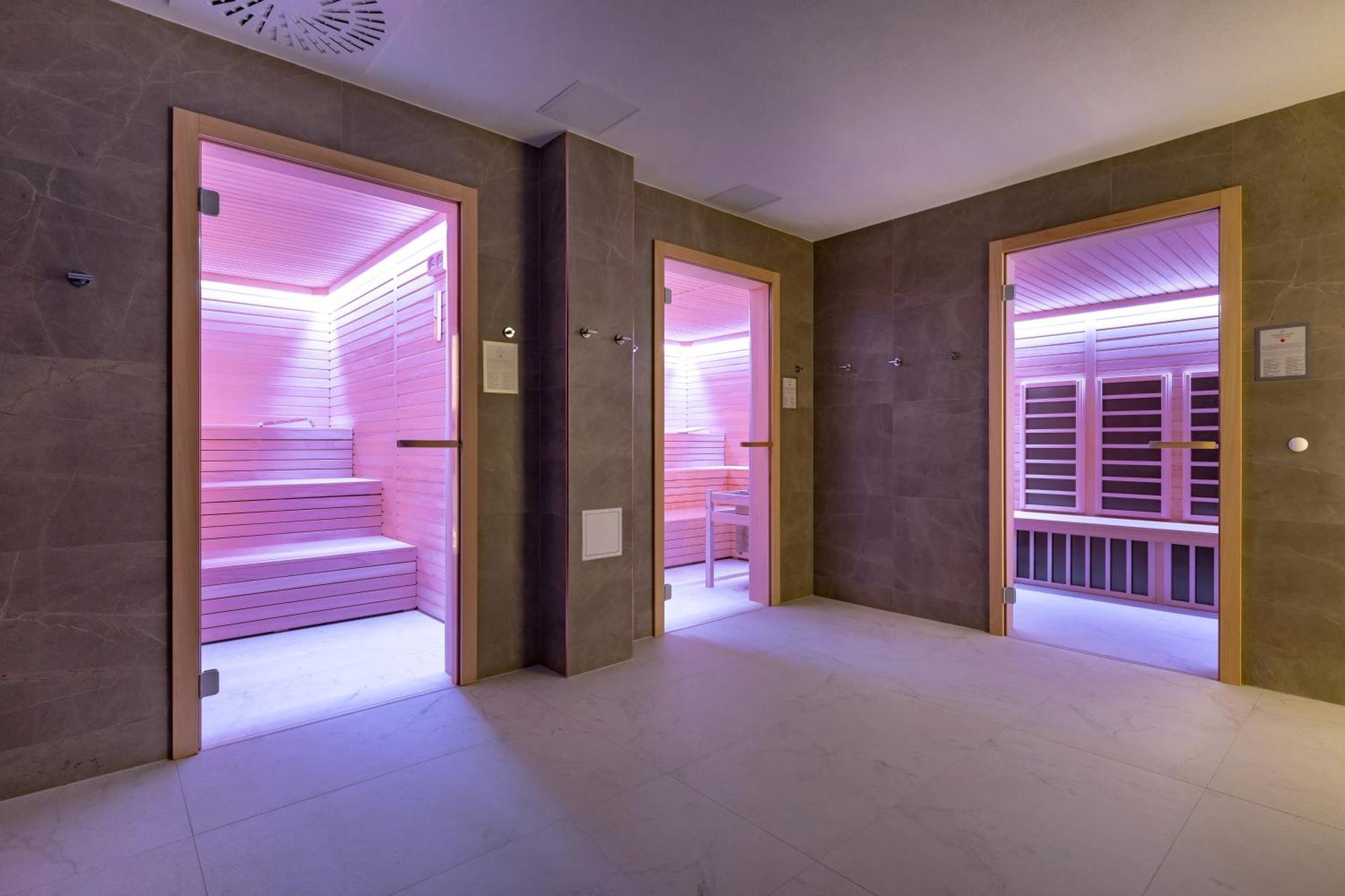Hotel In Excelsis Novalja Εξωτερικό φωτογραφία