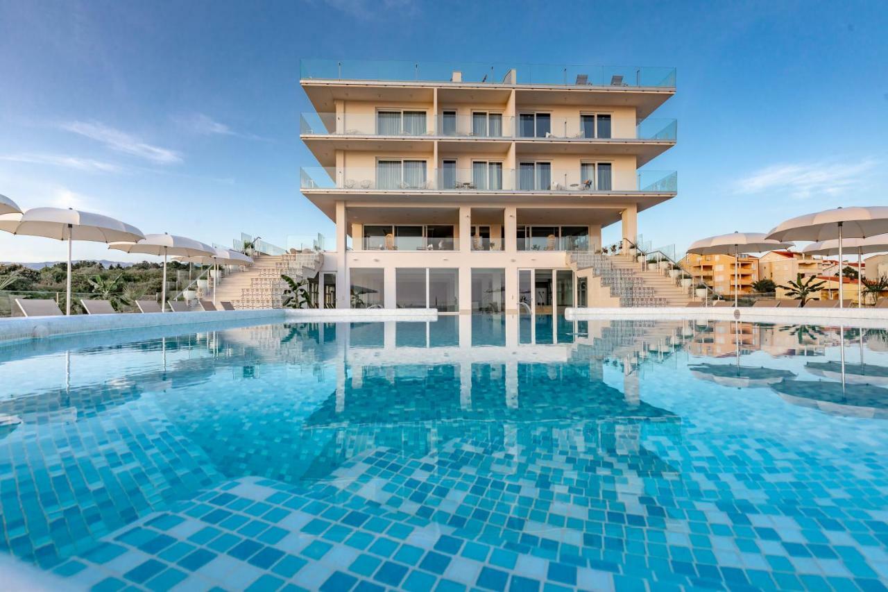 Hotel In Excelsis Novalja Εξωτερικό φωτογραφία